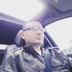 Meet your Posher, Chris